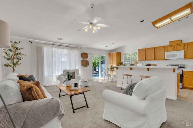 3211 Avenido Del Lago Way, Fairfield, CA 94533