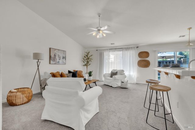 3211 Avenido Del Lago Way, Fairfield, CA 94533