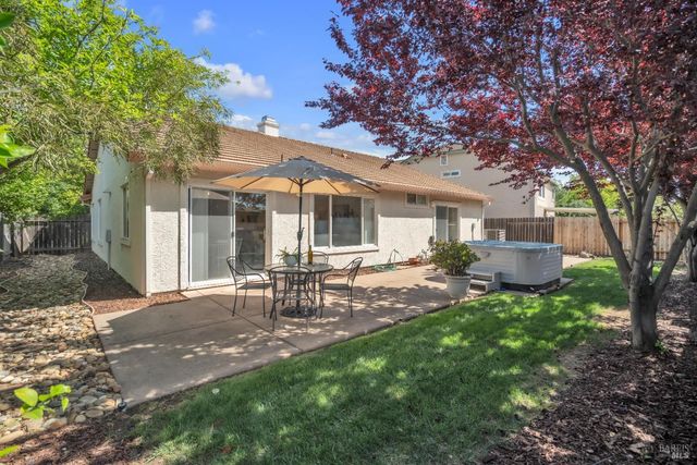 3211 Avenido Del Lago Way, Fairfield, CA 94533