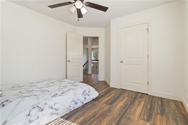 2868 Rolling Downs Way, Loganville, GA 30052