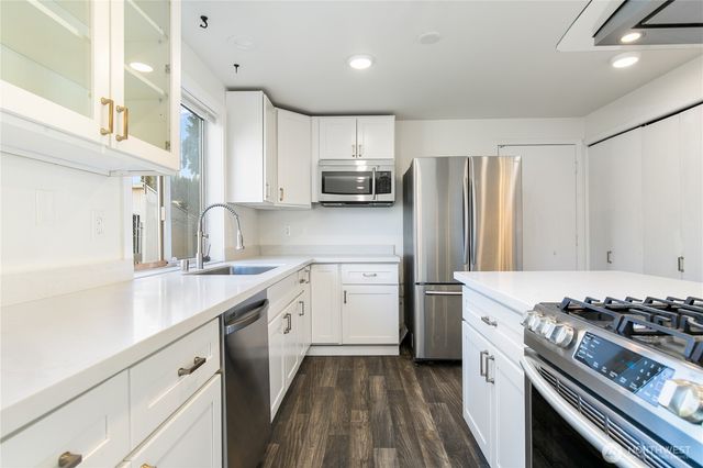 5415 E E Street, Tacoma, WA 98404