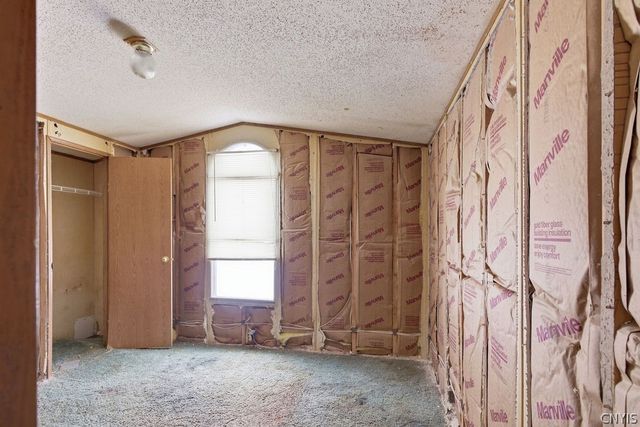 7 Cowpath Road, Granby, NY 13069