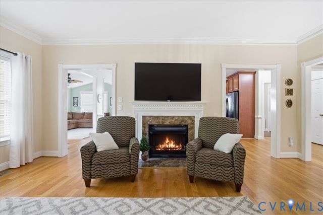 312 Waterfront Dr, Colonial Heights, VA 23834