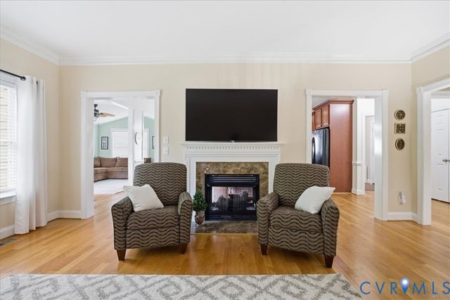 312 Waterfront Dr, Colonial Heights, VA 23834