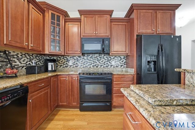312 Waterfront Dr, Colonial Heights, VA 23834