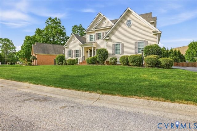 312 Waterfront Dr, Colonial Heights, VA 23834