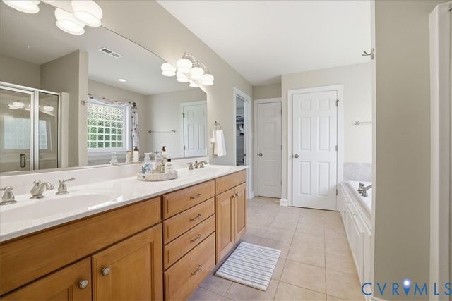 312 Waterfront Dr, Colonial Heights, VA 23834