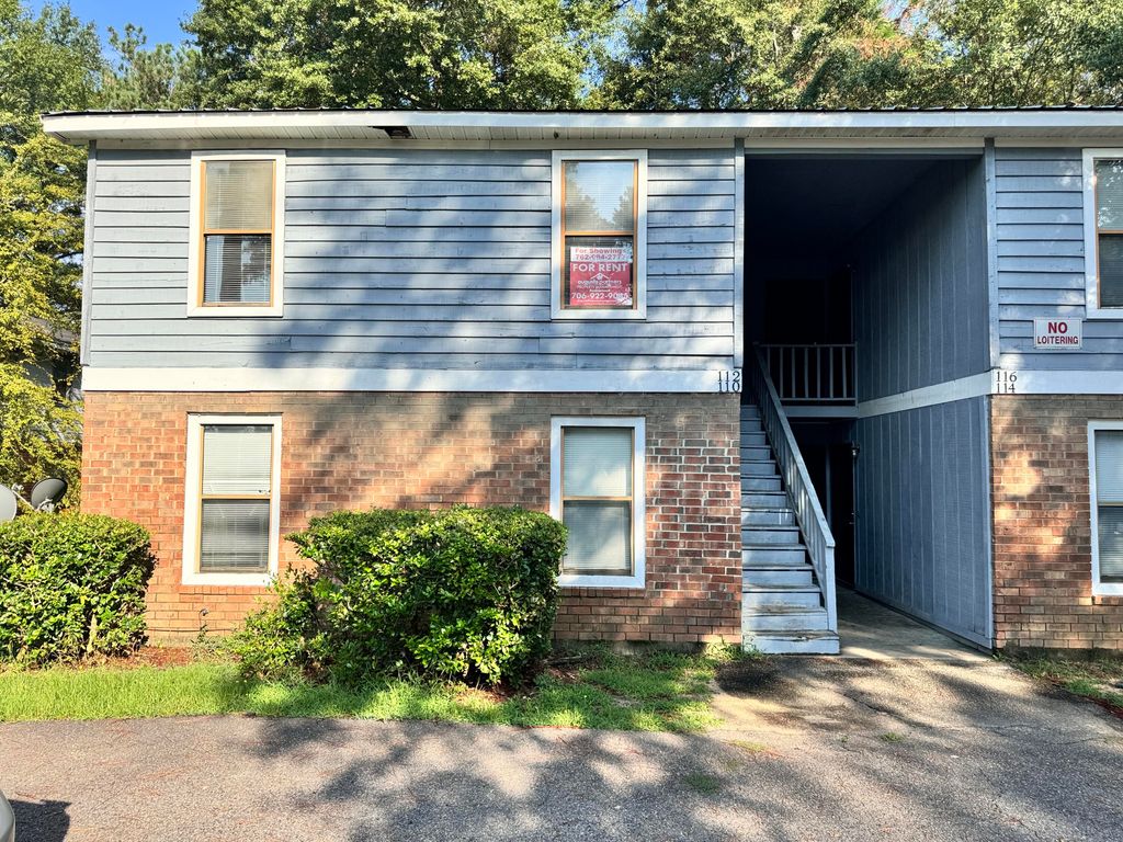 112 Chalet North Court, North Augusta, SC 29841