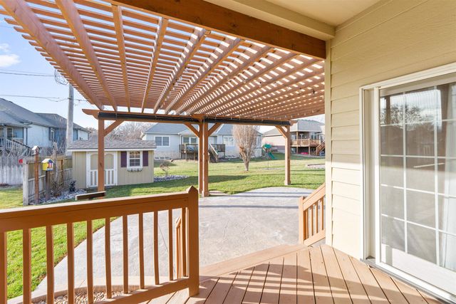 510 S Estates Dr., Salina, KS 67401