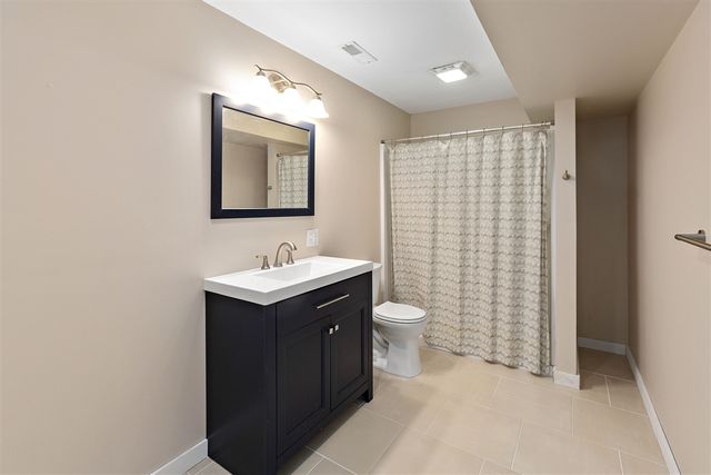 518 Dogwood Lane, Watervliet, MI 49098