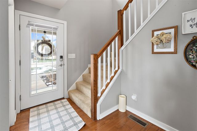 518 Dogwood Lane, Watervliet, MI 49098