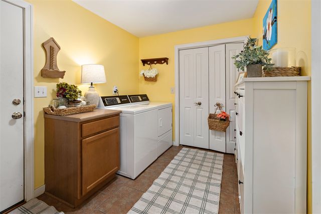 518 Dogwood Lane, Watervliet, MI 49098