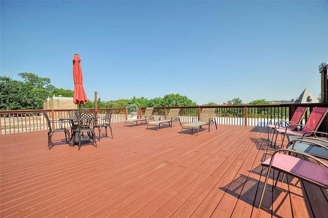 5100 5th Ave 519, Shadyside, PA 15232