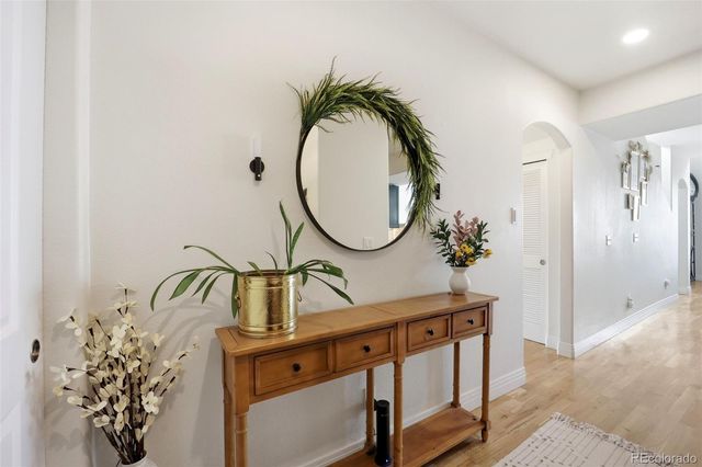 9079 E Panorama Circle 512, Englewood, CO 80112