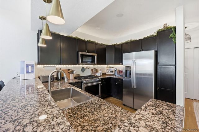 9079 E Panorama Circle 512, Englewood, CO 80112