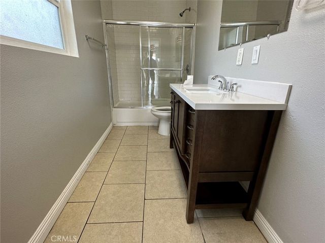 939 E D Street, Ontario, CA 91764