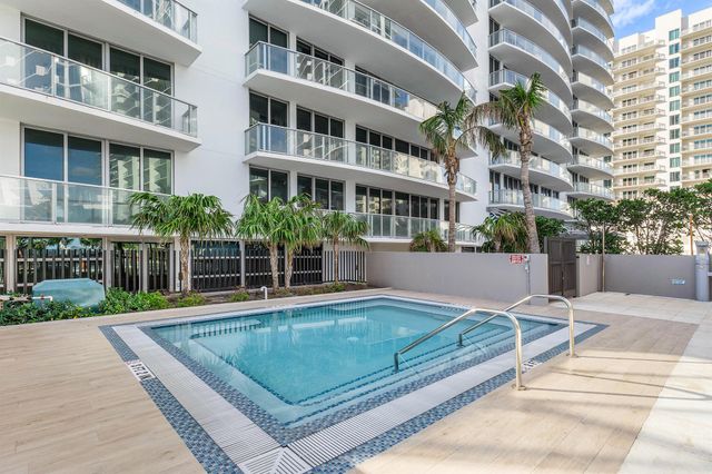 3100 N Ocean Drive H-1209, Singer Island, FL 33404