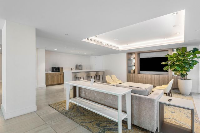 3100 N Ocean Drive H-1209, Singer Island, FL 33404