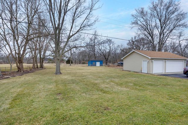 2600 E 73rd Avenue, Merrillville, IN 46410