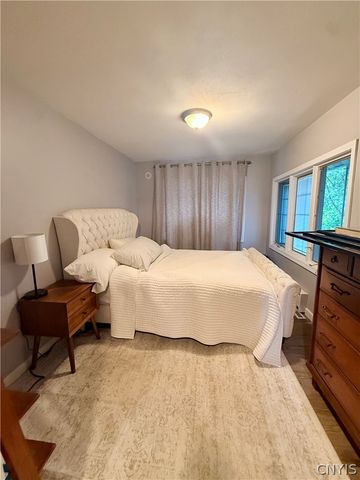 1120 Stolp Avenue, Syracuse, NY 13207