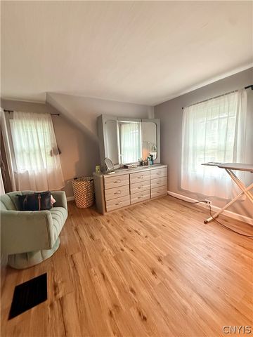 1120 Stolp Avenue, Syracuse, NY 13207