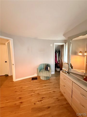 1120 Stolp Avenue, Syracuse, NY 13207