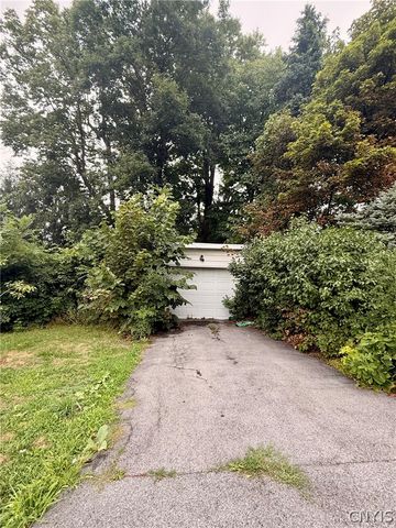 1120 Stolp Avenue, Syracuse, NY 13207