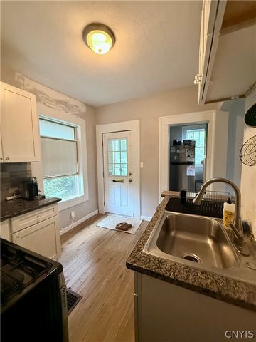 1120 Stolp Avenue, Syracuse, NY 13207