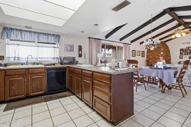 4828 E EVANS Drive, Scottsdale, AZ 85254
