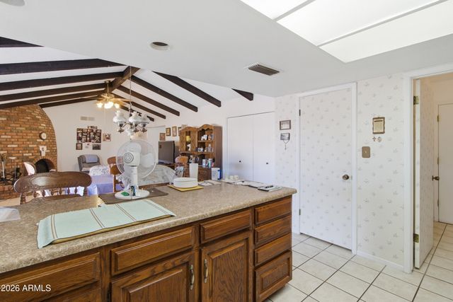 4828 E EVANS Drive, Scottsdale, AZ 85254