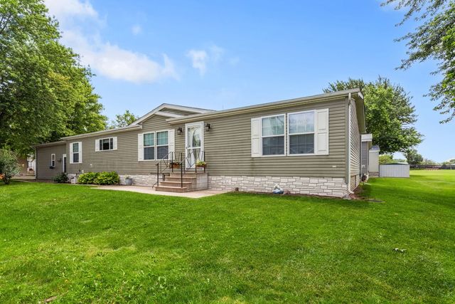 242 Fox Lane, Belvidere, IL 61008