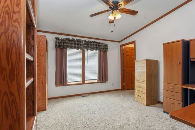 242 Fox Lane, Belvidere, IL 61008