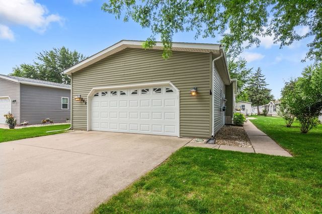 242 Fox Lane, Belvidere, IL 61008