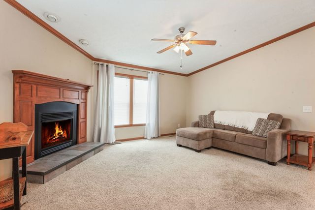 242 Fox Lane, Belvidere, IL 61008