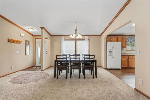 242 Fox Lane, Belvidere, IL 61008