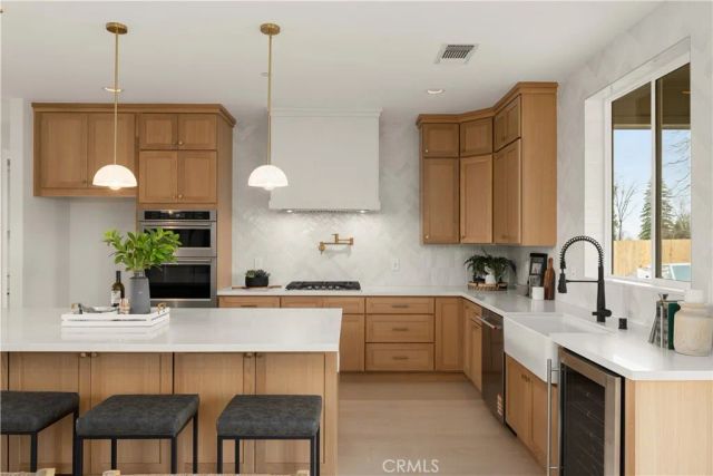 5887 Crestview Drive, Paradise, CA 95969