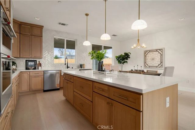 5887 Crestview Drive, Paradise, CA 95969