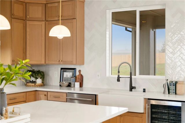 5887 Crestview Drive, Paradise, CA 95969