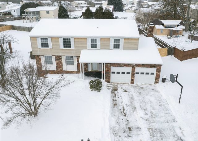 855 2nd Ave, Economy, PA 15042