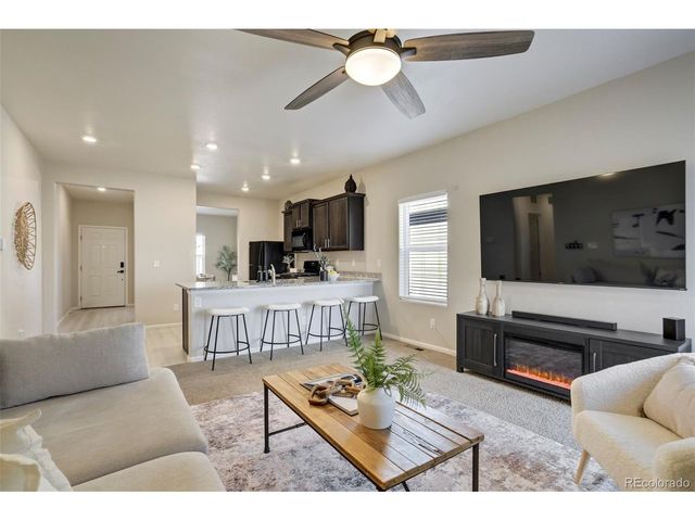 9743 Borderpine Way, Colorado Springs, CO 80925