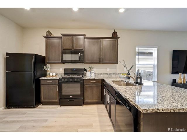 9743 Borderpine Way, Colorado Springs, CO 80925