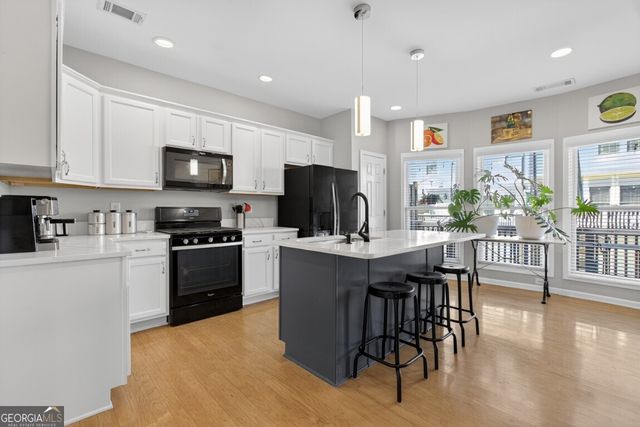 3963 Savannah Square Street, Suwanee, GA 30024