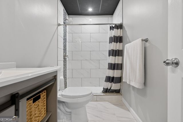 3963 Savannah Square Street, Suwanee, GA 30024