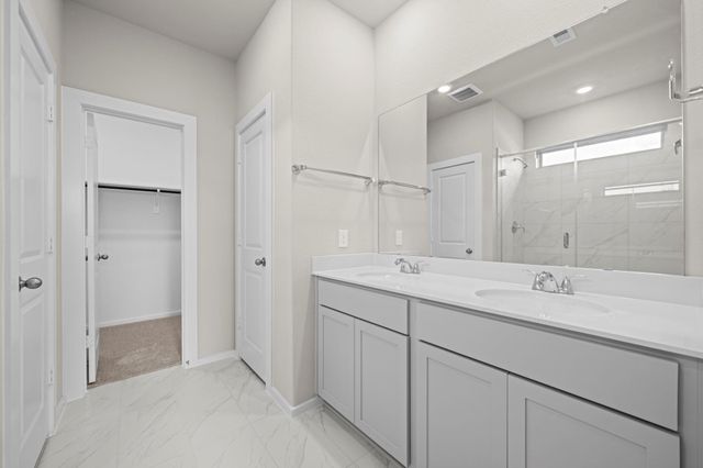 3502 Atlas Point Lane, Angleton, TX 77515