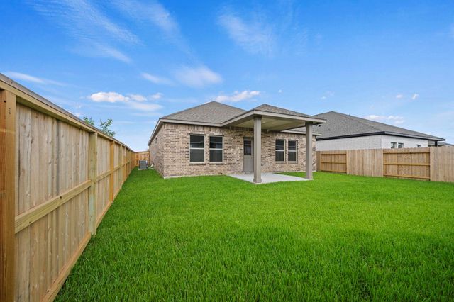 3502 Atlas Point Lane, Angleton, TX 77515
