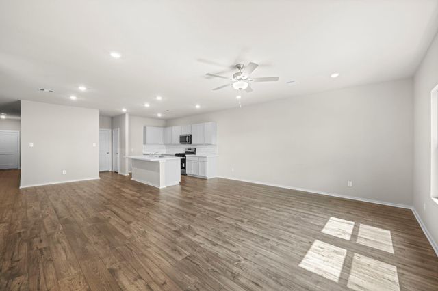 3502 Atlas Point Lane, Angleton, TX 77515