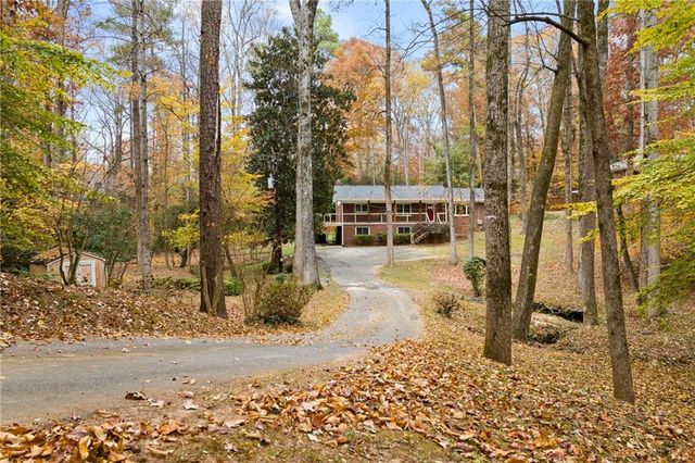 2608 Laurelwood Road, Atlanta, GA 30360