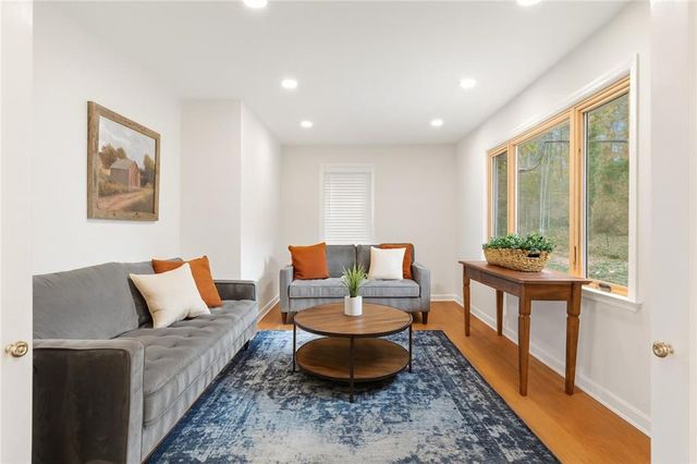 2608 Laurelwood Road, Atlanta, GA 30360