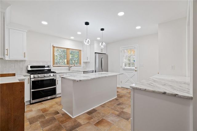 2608 Laurelwood Road, Atlanta, GA 30360