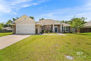 23260 Ridgewood Drive, Robertsdale, AL 36567